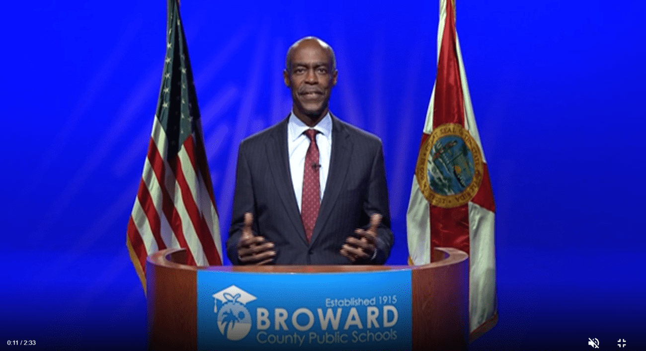 Superintendent Robert Runcie resigns