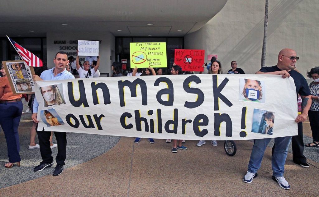 MIA_MASK0519RALLY1CTJ