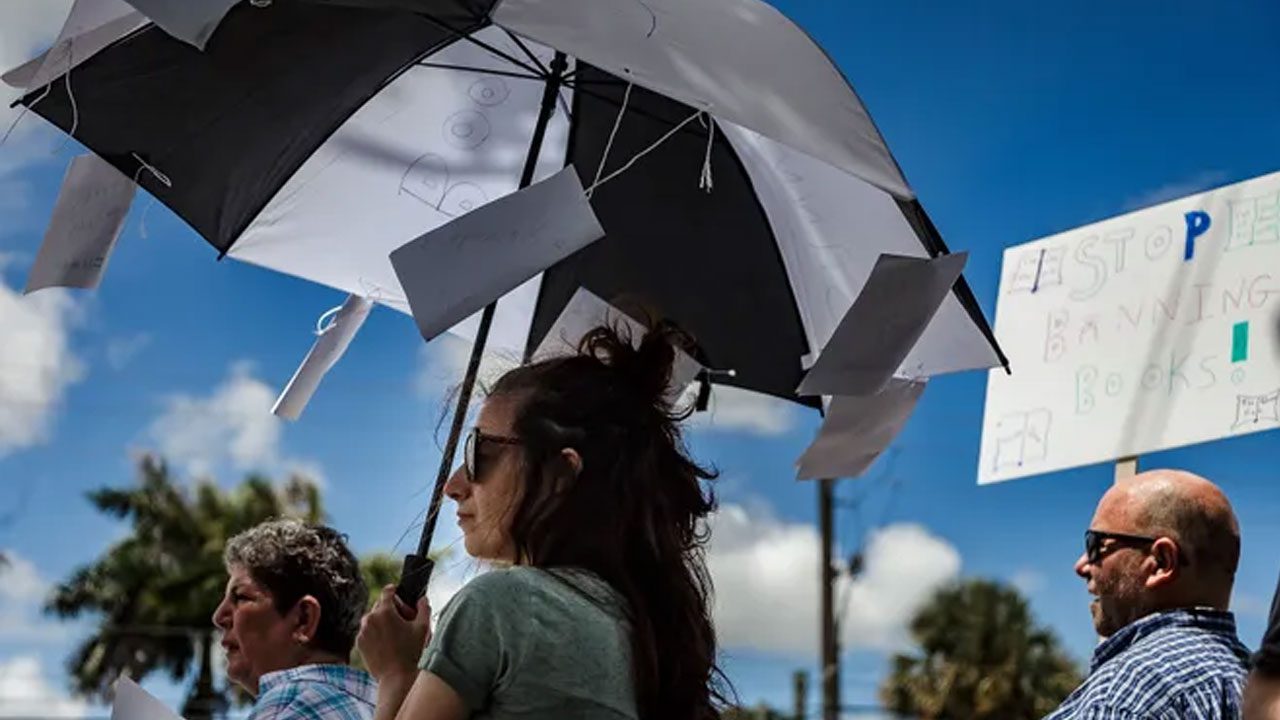 Palm Beach County School Leaders Vote
